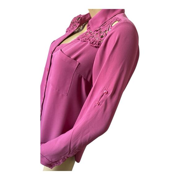 EXPRESS Womens Size Large Fuchsia Pink Convertible Portofino Button Front Shirt - Picture 6 of 9